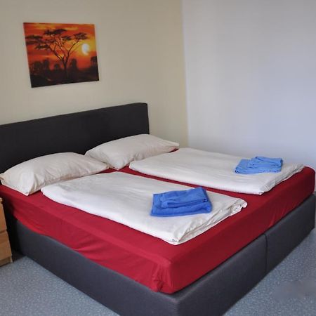 A Bed Privatzimmer Dresden - Nichtraucherpension ห้อง รูปภาพ